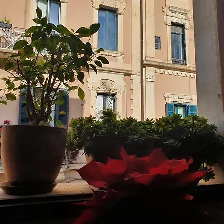 Piazzetta Verdi * レッチェ