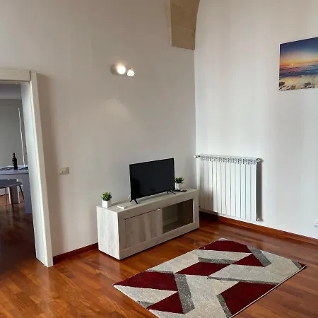 Piazzetta Verdi レッチェ